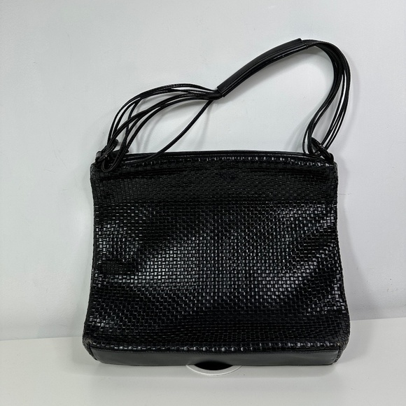 Laura Ashley Black Woven Shoulder Bag With Leather Trim & Zipper Closure - Picture 1 of 10